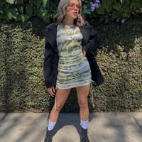 ¿Quieres llevar a cabo tu negocio de vestido de moda?