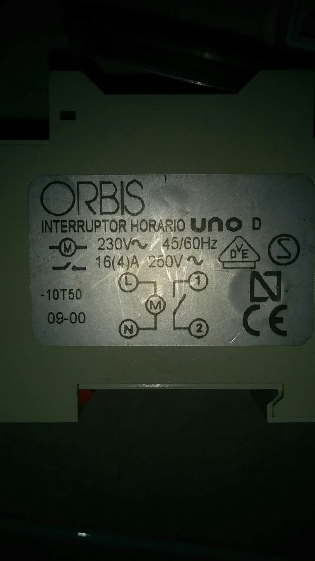 Deseo sustituir un interruptor al que solo llega fase y neutro por un