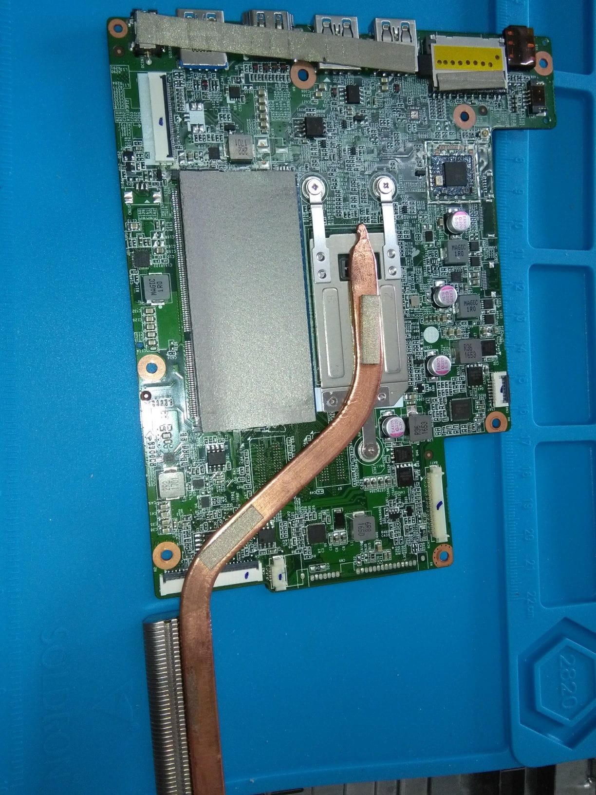 Quería Saber Como Puedo Comprar Una Placa Base Para Mi Netbook Marca ...