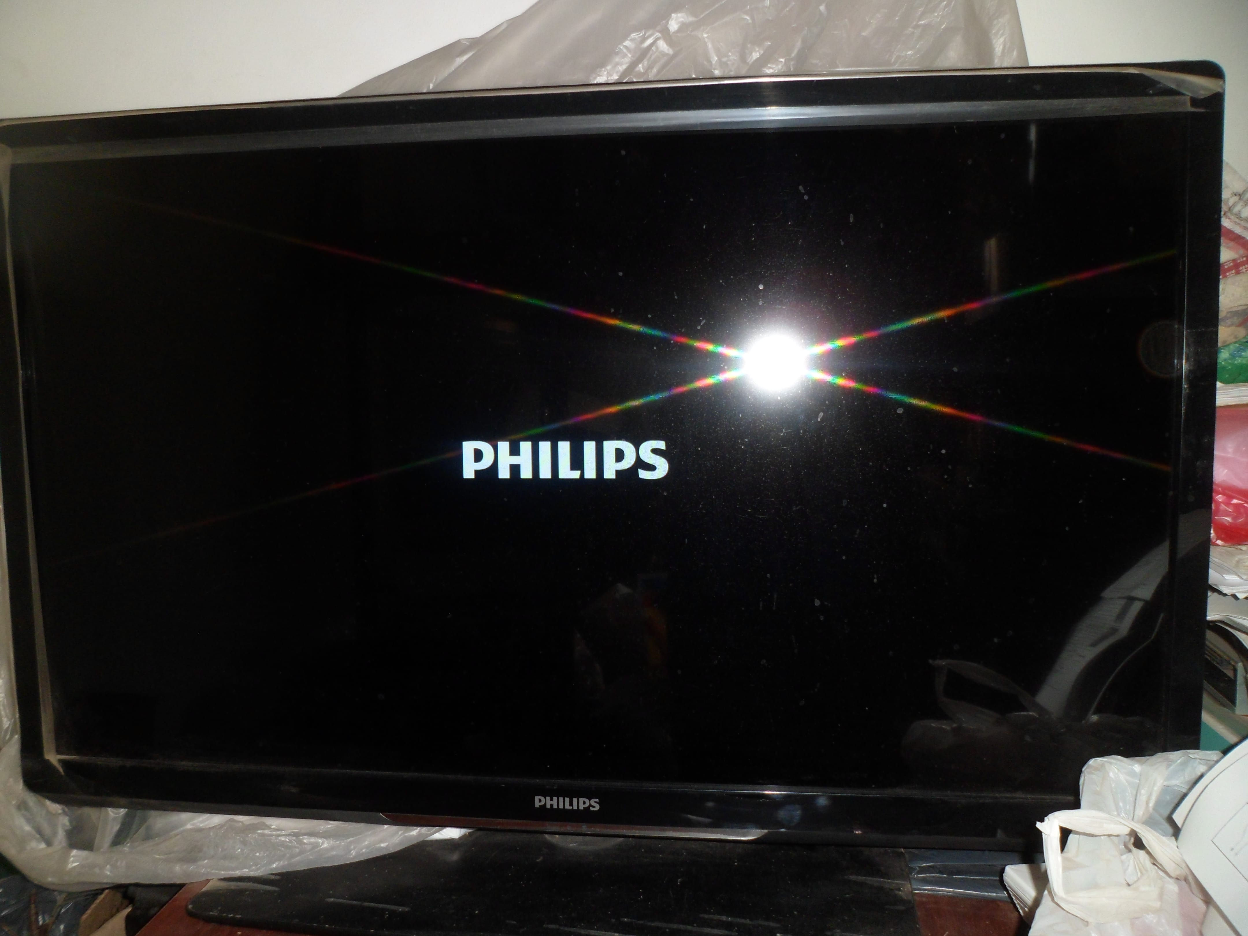 La Tv Si Accende Da Sola Philips