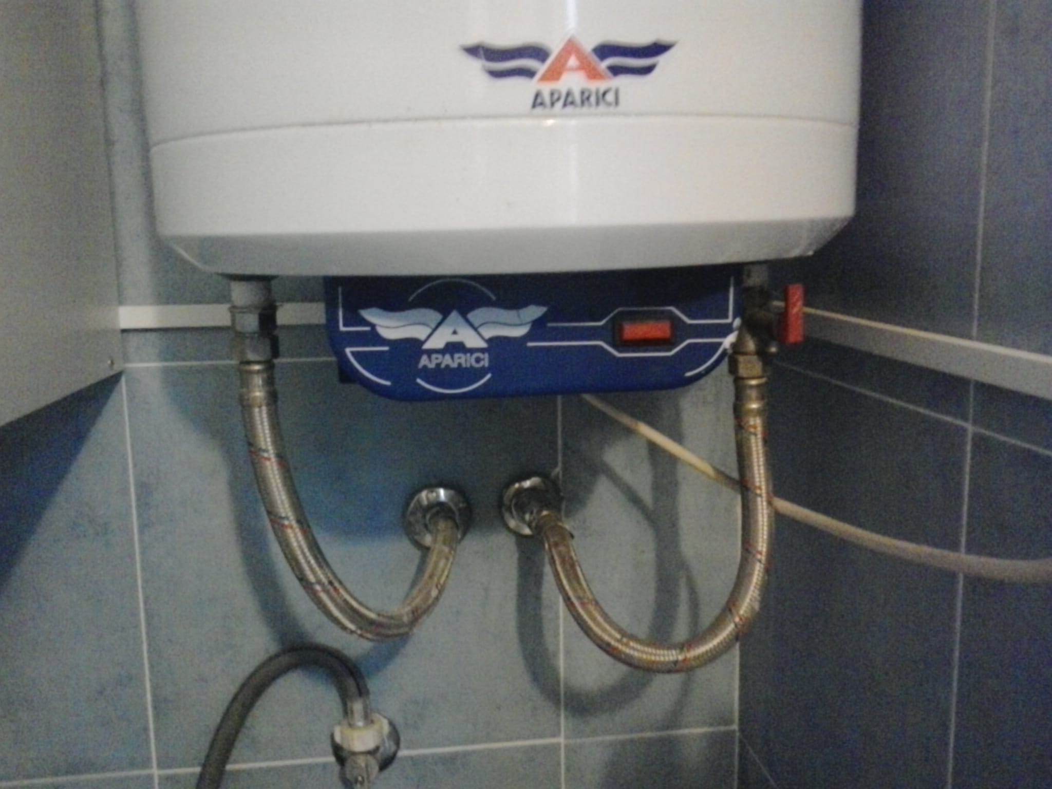 ¿Cómo colocar un interruptor a un termo eléctrico? - Electricidad del