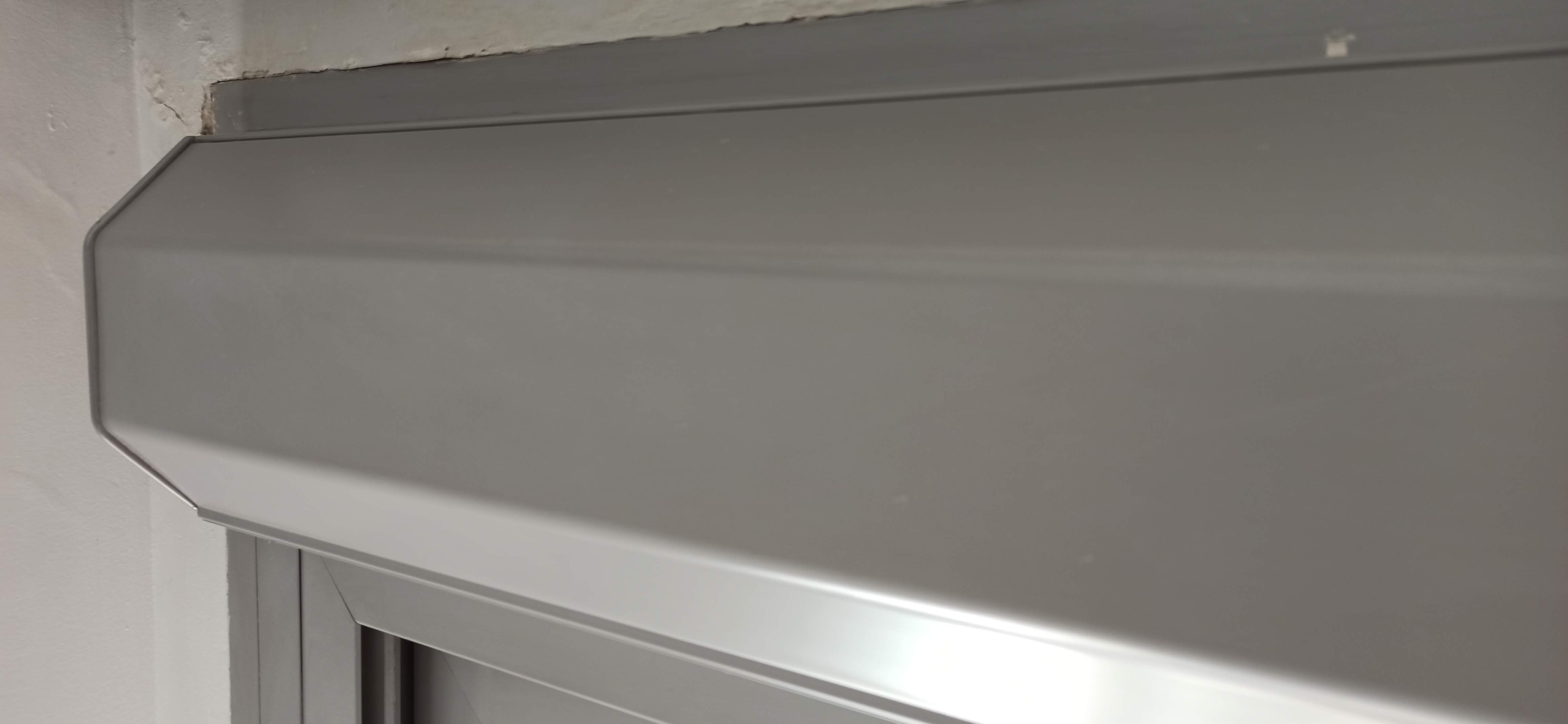 Quitar tapa del cajón de Persiana Reparaciones