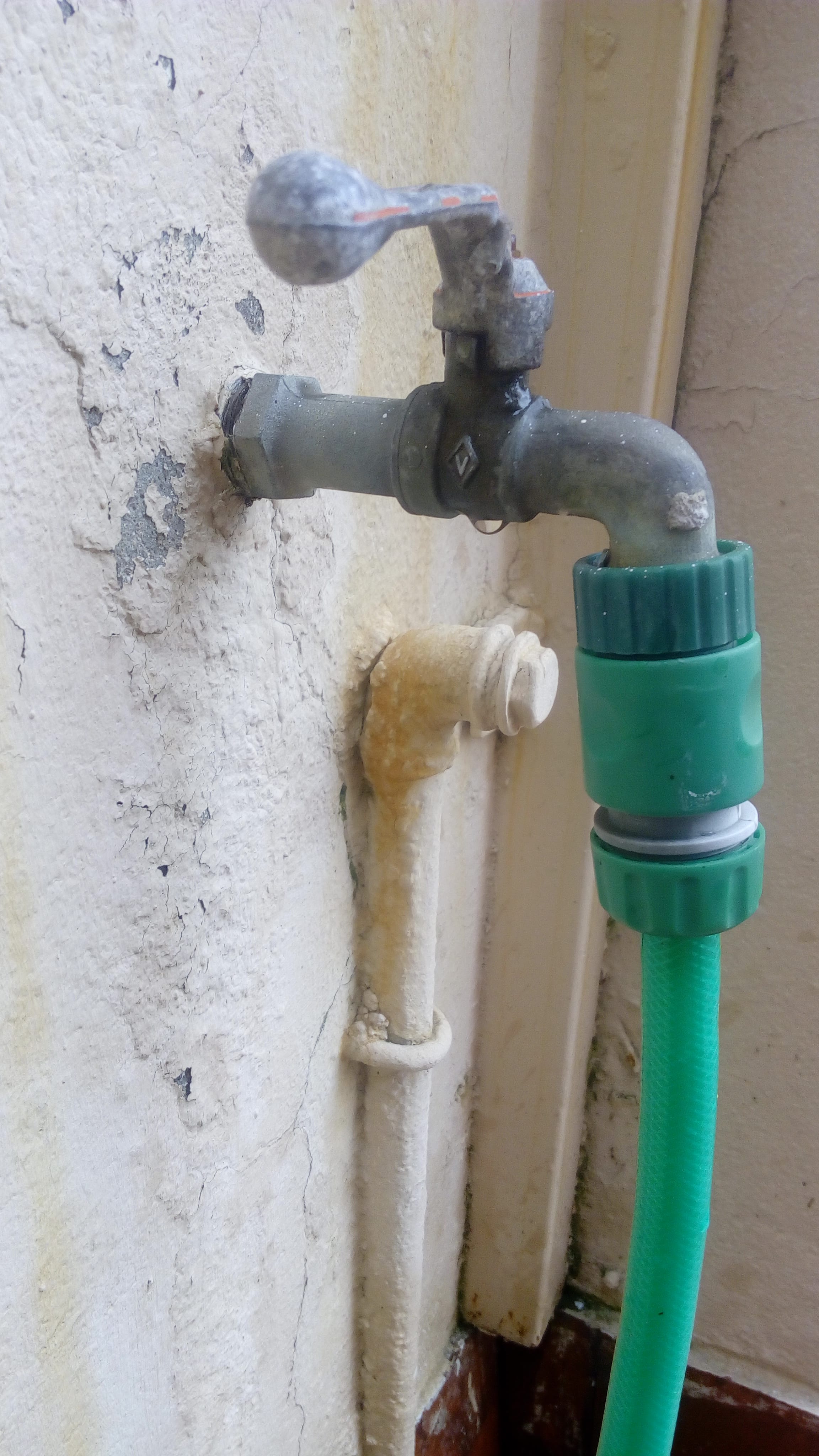De que medida es esta llave de agua? Fontanería