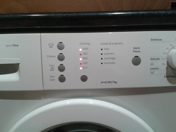 Rebaño Amabilidad Calle principal Tengo una lavadora Bosch y estando lavando se paro sola sin terminar el  ciclo de lavado - Electrodomésticos - Todoexpertos.com