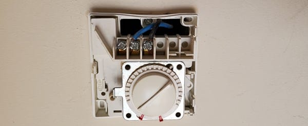 Vaillant desarrolla un termostato Wi-Fi para el control de calderas •  CASADOMO